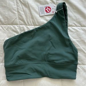 lululemon Align™ Asymmetrical Bra
Light Support, A/B Cup